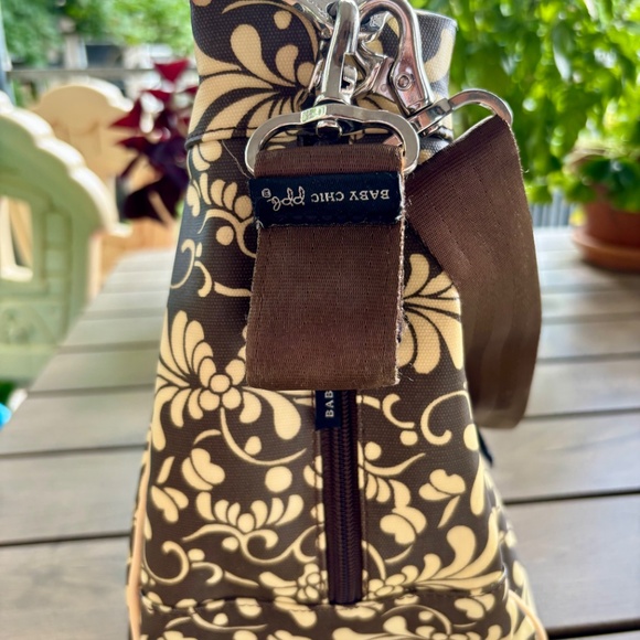 Petunia Pickle Bottom diaper bag in brown and cream print - Picture 3 of 4